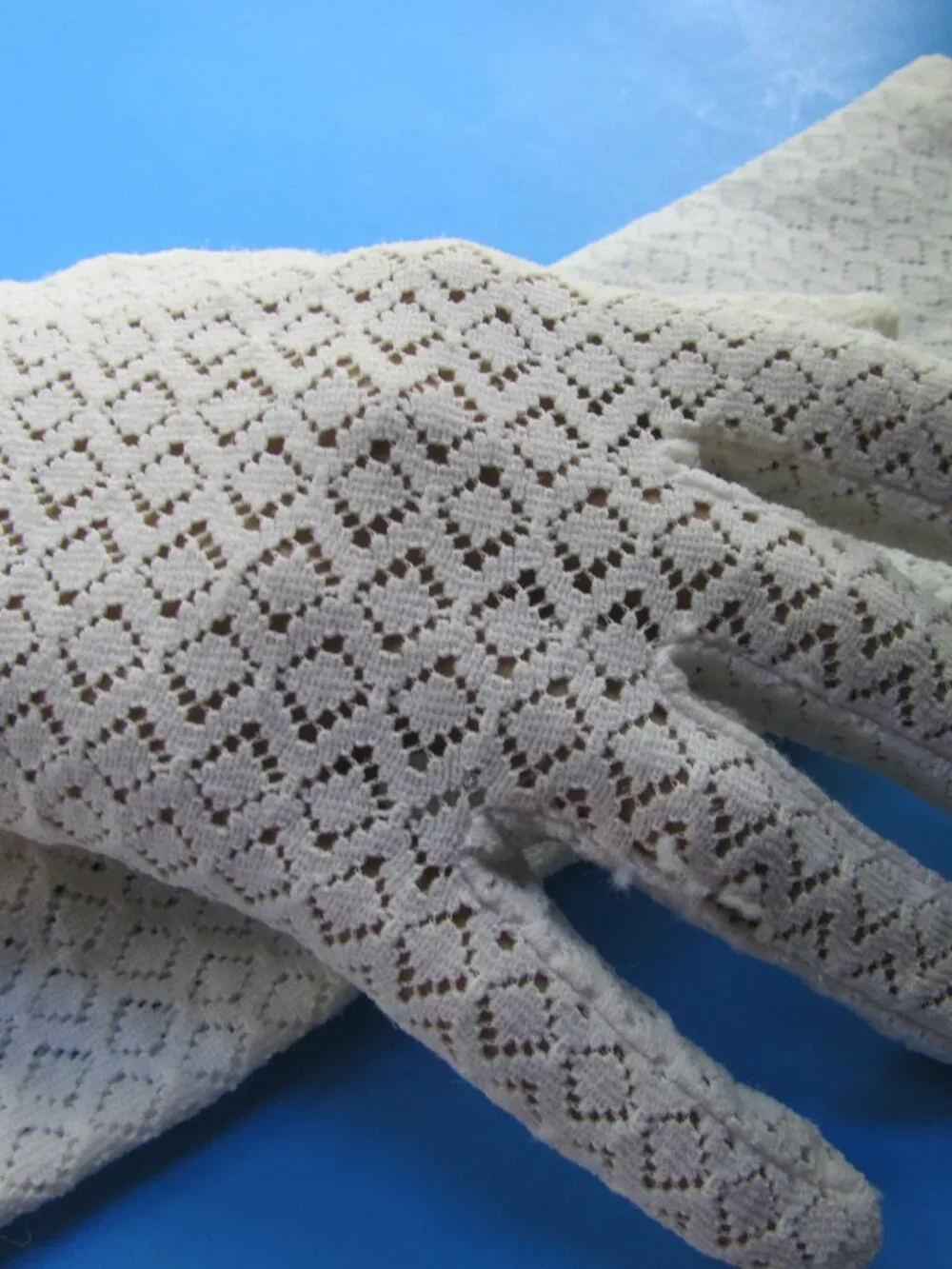 Vintage Ladies Nylon Gloves White Pointelle Pattern